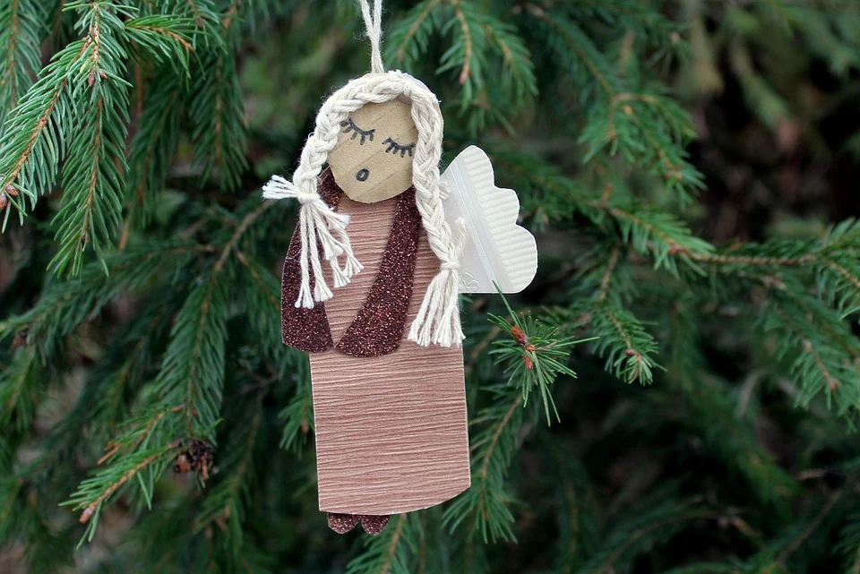 Dekoracje dla domu na święta – jak je wybierać?