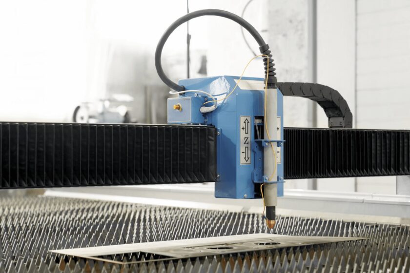 Jakie usługi mają w ofercie firmy zajmujące się obrabianiem metali